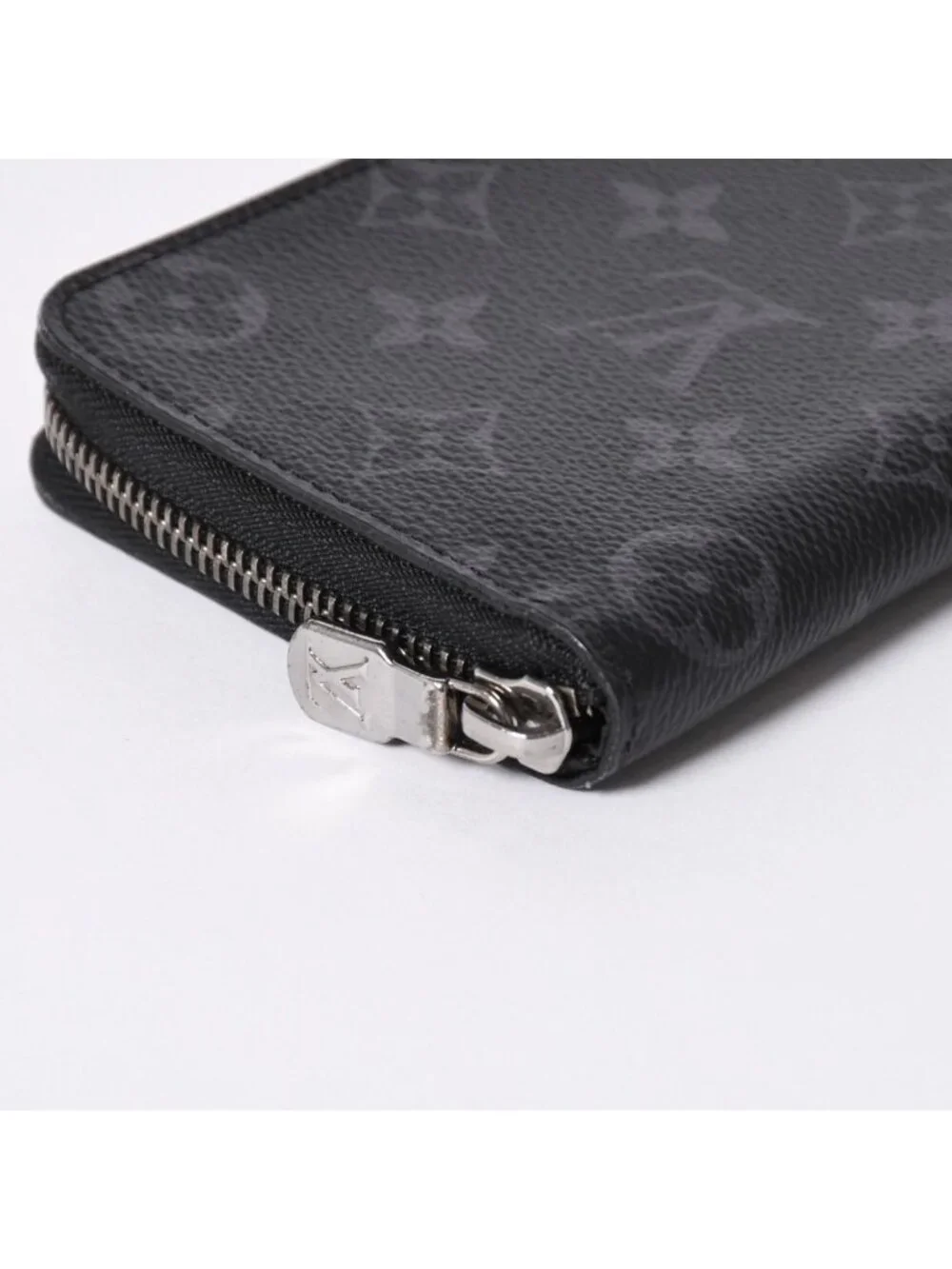 Louis Vuitton Zippy Wallet Vertical Monogram Eclipse Canvas Black Silver
